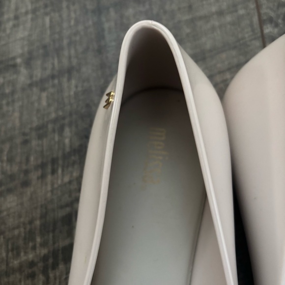 Melissa Ivory Flats with Gold Bow - Picture 2 of 6